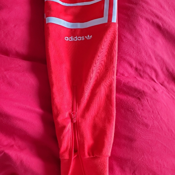 Adidas, xs, red - Picture 3 of 3
